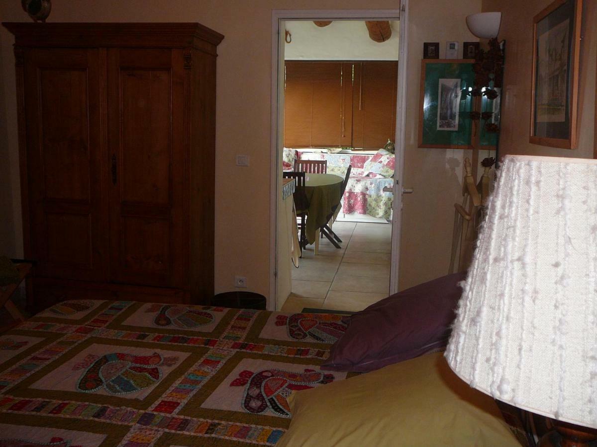 Un Lit En Provence Eguilles