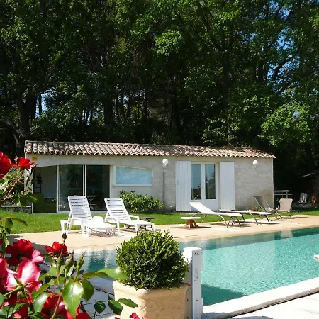 Un Lit En Provence Villa Eguilles Exterior photo